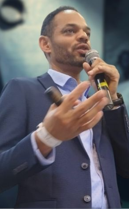 Dr. David Osuna  Mendoza