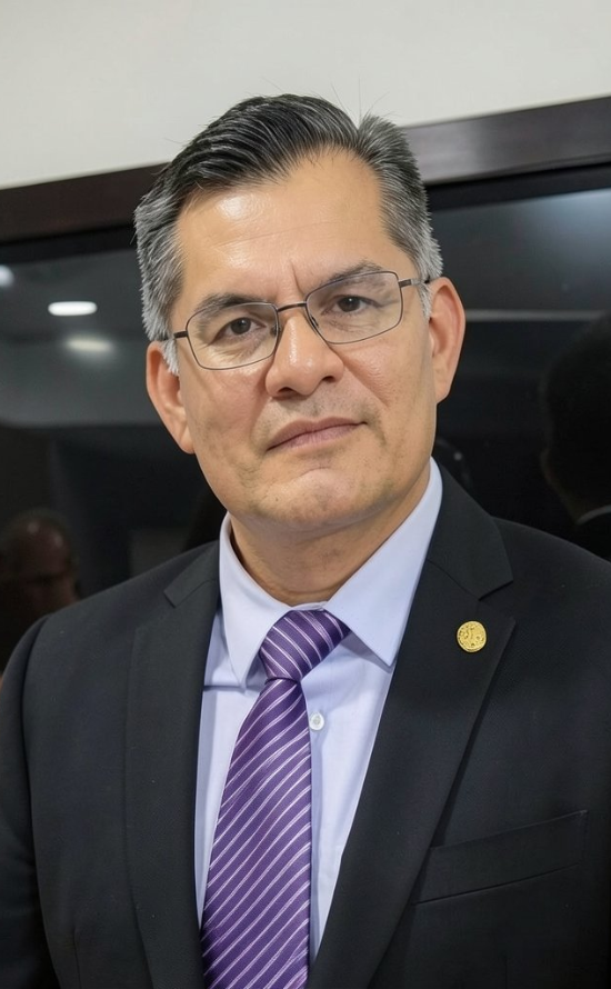 DR. JORGE MIRANDA FLORES