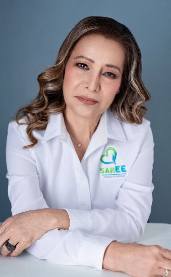 DRA. ADES. ENF. ESTELA VALDÉZ GODINA