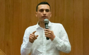 L.F.T. HUGO OCTAVIO ENRÍQUEZ ESTEVEZ